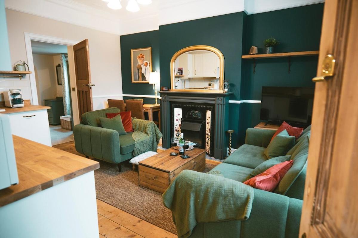 チェルトナムThe Prestbury Annexeアパートメント エクステリア 写真