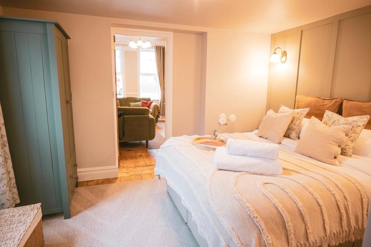 チェルトナムThe Prestbury Annexeアパートメント エクステリア 写真