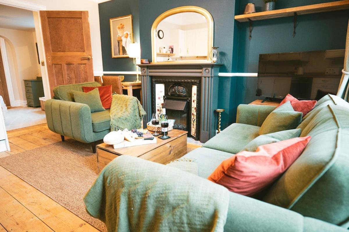 チェルトナムThe Prestbury Annexeアパートメント エクステリア 写真